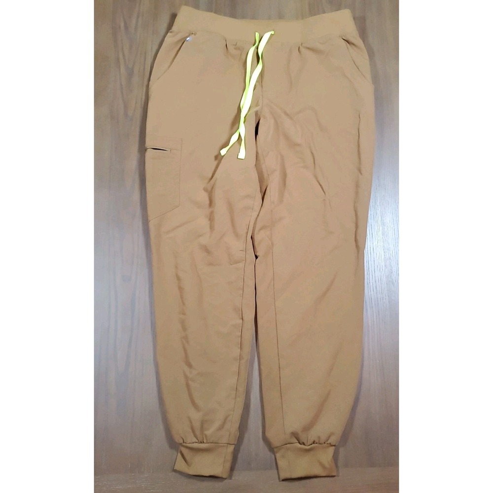 Figs Women's Cargo Jogger Scrub Pants Size Large,  Color Is "Earth"